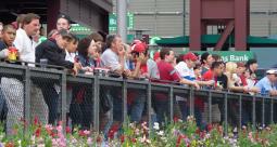 Citizens Bank Park crowd